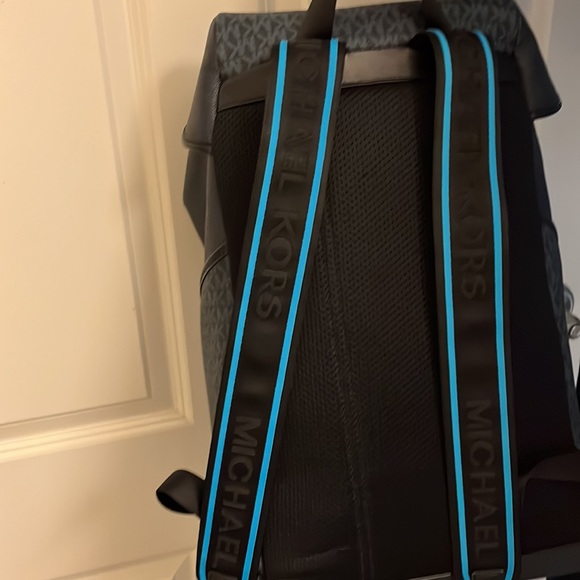 NWT Rare Num. Limit. Edition graffiti Michael Kors signature Cooper Men Backpack - Picture 7 of 9